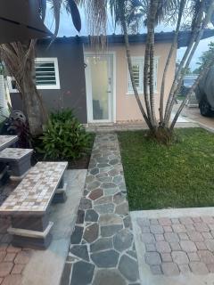 Los Machos surf shack - 4