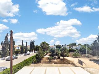 Iria Family Villas - Kid Friendly, Walk to The Beach - 1