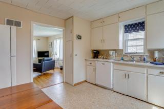 Ludington Vacation Rental - Walk to Lake Michigan! - 3