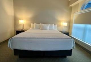 Lone Tree Golf Club and Hotel - 1