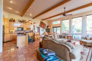 Castle Rock Abode - 3