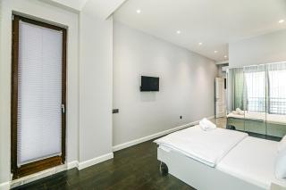 Apartment On Nizami Street - 4