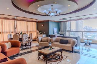 Spacious 4BR Apt with Nile View Maadi Corniche - 0