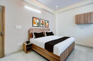 Super Townhouse Sector 18 Udhyog Vihar - 8
