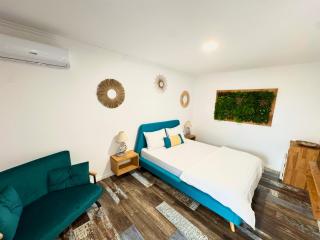 Delta Land Bungalows - 4