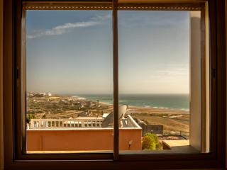 Sound of the Ocean - Musical Hostel - 1
