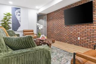 North End 2-Story Penthouse | Prime Location - 6