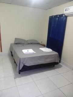 Hostal Flores - 8