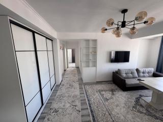 Sunny 3BR, Parks Sunday Market & World Cuisines - 7