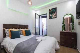 Appartement Moderne 2 chambres avec 2 balcons , Proche de Gare et Stade , Parking et WIFI - Tangeri - 7