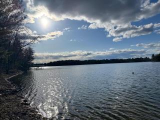 Remodeled 4BR 2 5BA Peninsula Lakehouse at 5RK Ranch Lakeside Private Sandy Shoreline Fireplace & Decks Hayward WI - 4