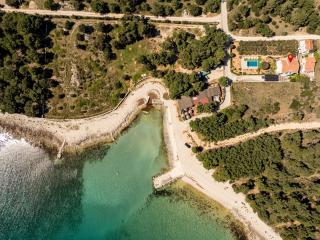 Seaside apartments with a swimming pool Vir - Torovi - Vir - Pedinka, Vir - 18587 - 6