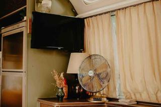 Urban Airstream Retreat - 5