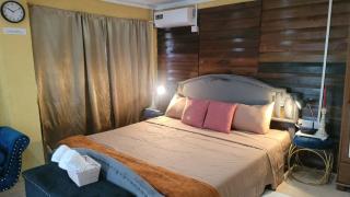 Comfort Suites - Studio Two - 5