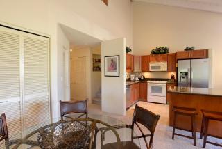 Maui Kamaole B-210 Large Lanai Ocean View, Large 2-BD, Full A/C, Nearby Beach - 4