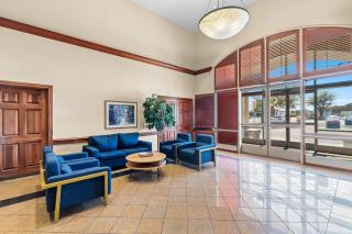 MainStay Suites Las Vegas Flamingo - 1