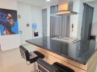 La Perla Negra - Luxury 3BR 2BA Penthouse - 5