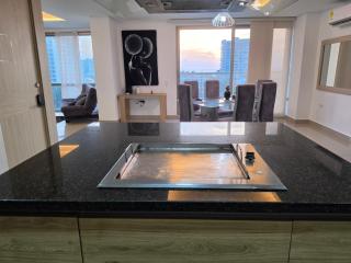 La Perla Negra - Luxury 3BR 2BA Penthouse - 3