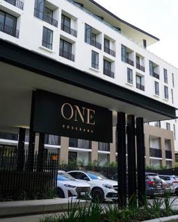Modern Rosebank 1BR Walk to Mall and Gautrain - 5
