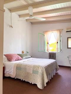 CASA MAIPÚ, acogedora y cerca de la Laguna, con pileta - 9