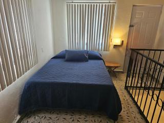 TOP Location Tec Mty - Cintermex Fundidora - House for 6 to 8 Guests - 9