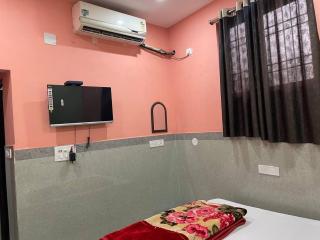 STAR GUEST HOUSE - 6