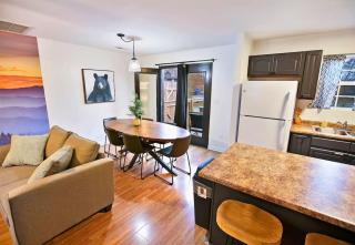 Cute Condo Hot Tub Minutes to Pigeon Forge! - 3