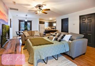 Cute Condo Hot Tub Minutes to Pigeon Forge! - 1