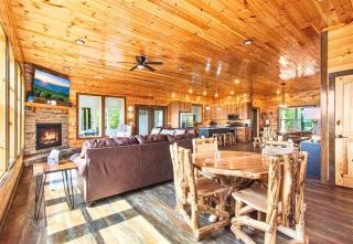 Amazing Mountain Views Indoor Pool Game Room - Sevierville - 1
