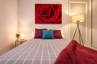Luxury Sky High 2BR Spa, Pool and Gym - 9