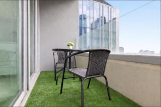 Luxury Sky High 2BR Spa, Pool and Gym - 8