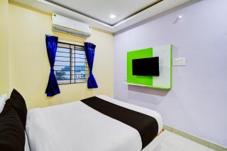 Super Hotel O Hafizpet Railway Station Formerly Noble Grand - 4