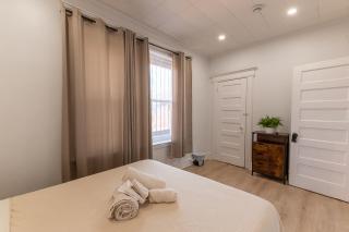 Newark Hideaway - Travelers, Visitors to NYC & NJ - 8