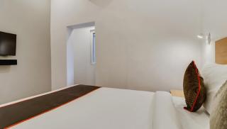 Super Townhouse Gandhi Hall - 7