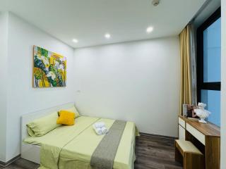 Luxury Two-bedroom Apartment In Hanoi 35 Minutes From The Airport - 8