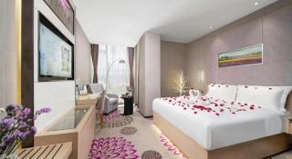 Lavande Hotels Urumqi Xinmin West Street Hongda Plaza - 7