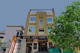 Townhouse Jayati Oasis Inn - 8