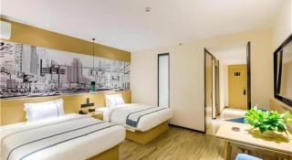 City Comfort Inn Qingdao Taidong Business District - 4