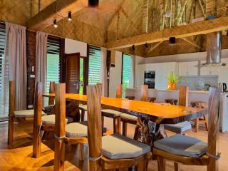 Room B with ensuite in Nuku Beach Villa Fiji - 2