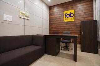 FabHotel Blue Bells - 3