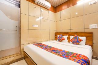 FabHotel Blue Bells - 6