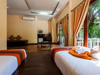 Lanta Klong Nin Beach Resort - 7