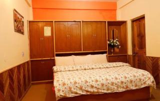 FabHotel Ballus Cafe & Resort - 9