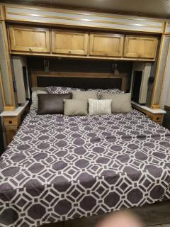 Stationary RV Oasis near Aledo-Fort Worth | Luxury - 6