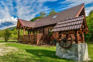 The Little Mountain Cabin - Borlova - 0