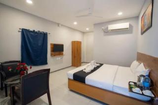 FabHotel Vaishnavi Classic - 4