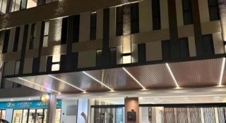 J HOTEL - 3