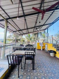 Calangute house inn - 6
