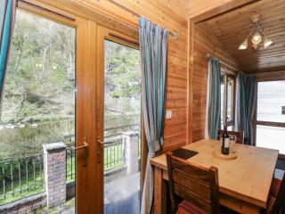 Elm Lodge - 8