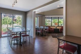 Comfort Inn Cobourg - 5